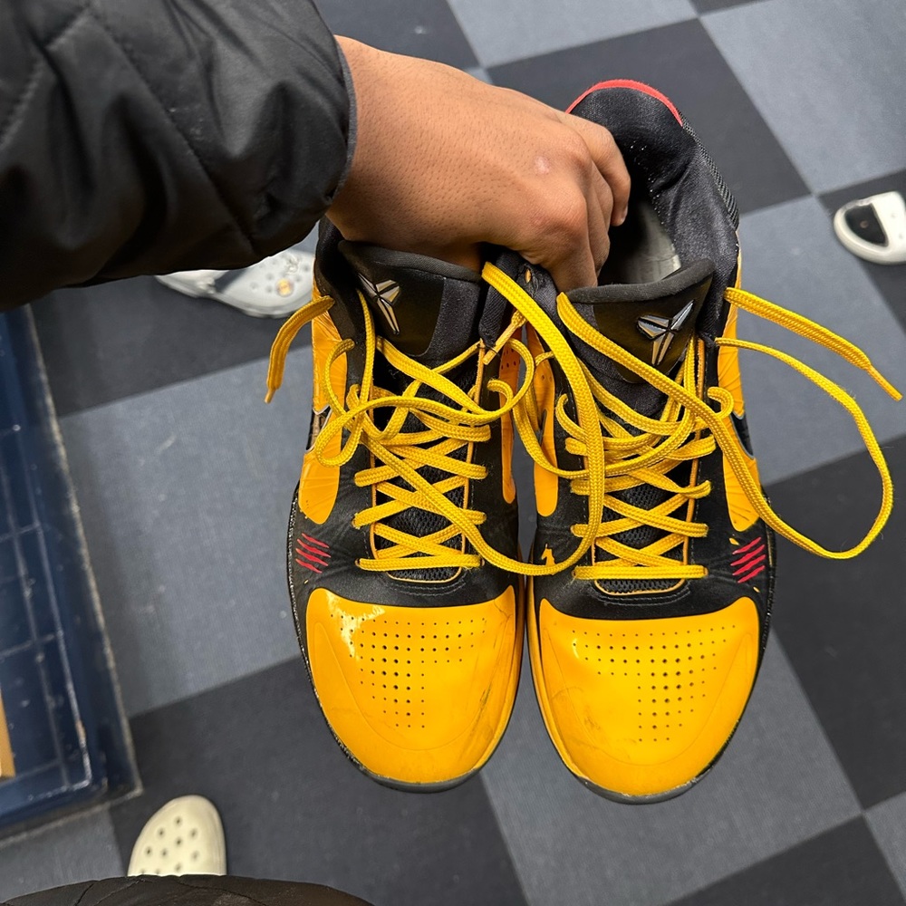 Nike Kobe 5 Bruce lee